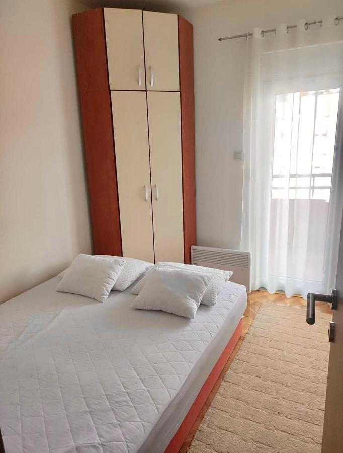 Apartman Filip 波德戈里察 外观 照片